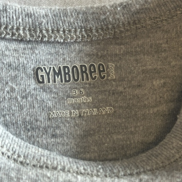 Gymboree - Heather Gray Baby Onesie and matching pants - Picture 3 of 5